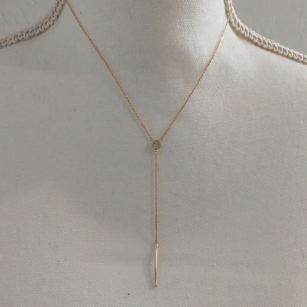 Elegant Gold Lariat Necklace